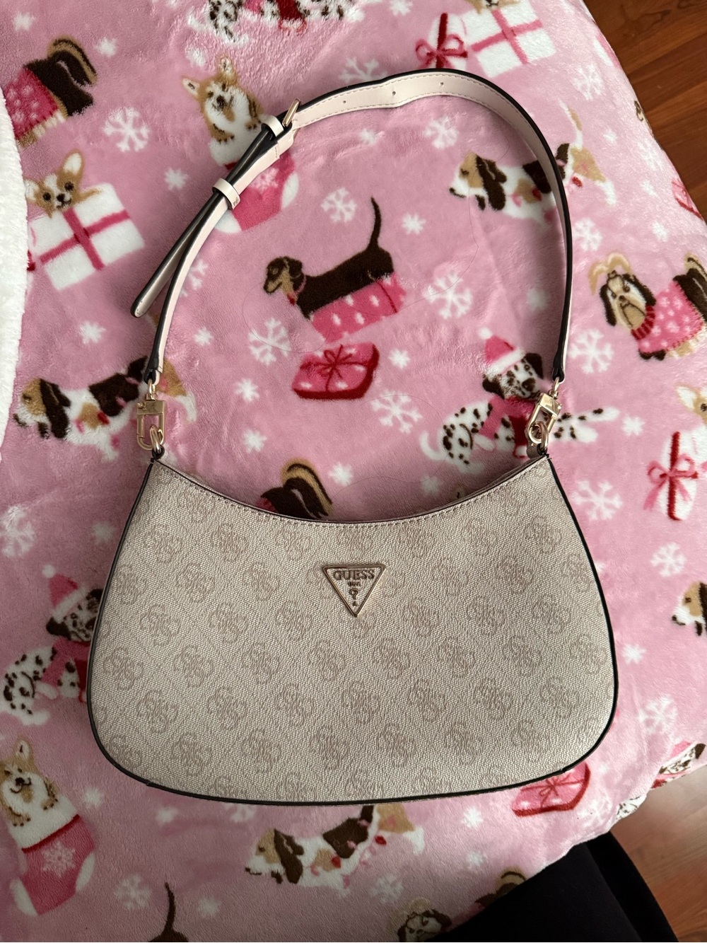 GUESS Cream Logo Jacquard Shoulder Bag with Gold Hardware